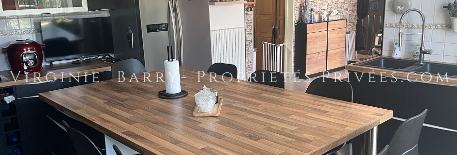 Maison 11 Pièces 252 m² à vendre à Lussant (17430)