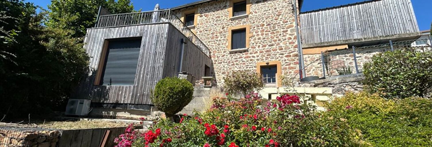 Maison 6 Pièces 150 m² à vendre à Thizy-les-Bourgs (69240)