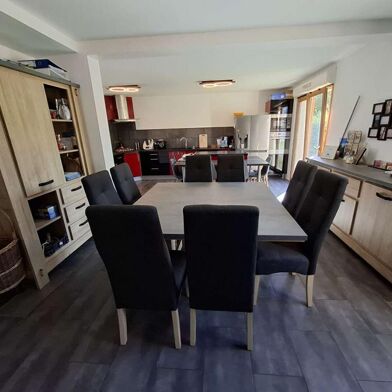 Maison 9 pièces 250000 €