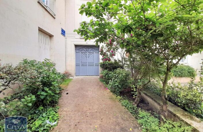Location appartement 1 pièce 22 m² à Tours (37000) — photo 2