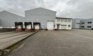 Local industriel   m² à vendre à Vénissieux (69200)