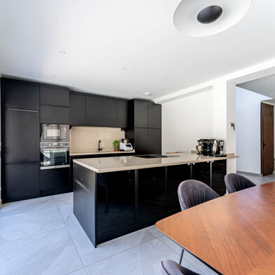 Maison 6 pièces 739000 €