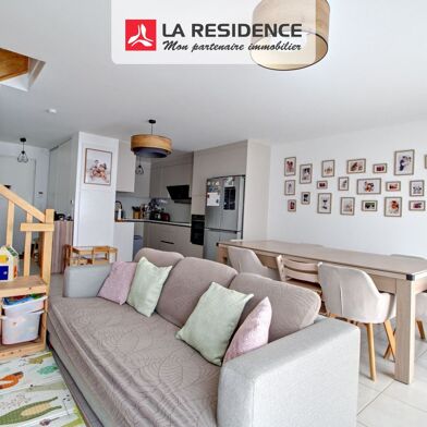 Maison 4 pièces 348500 €