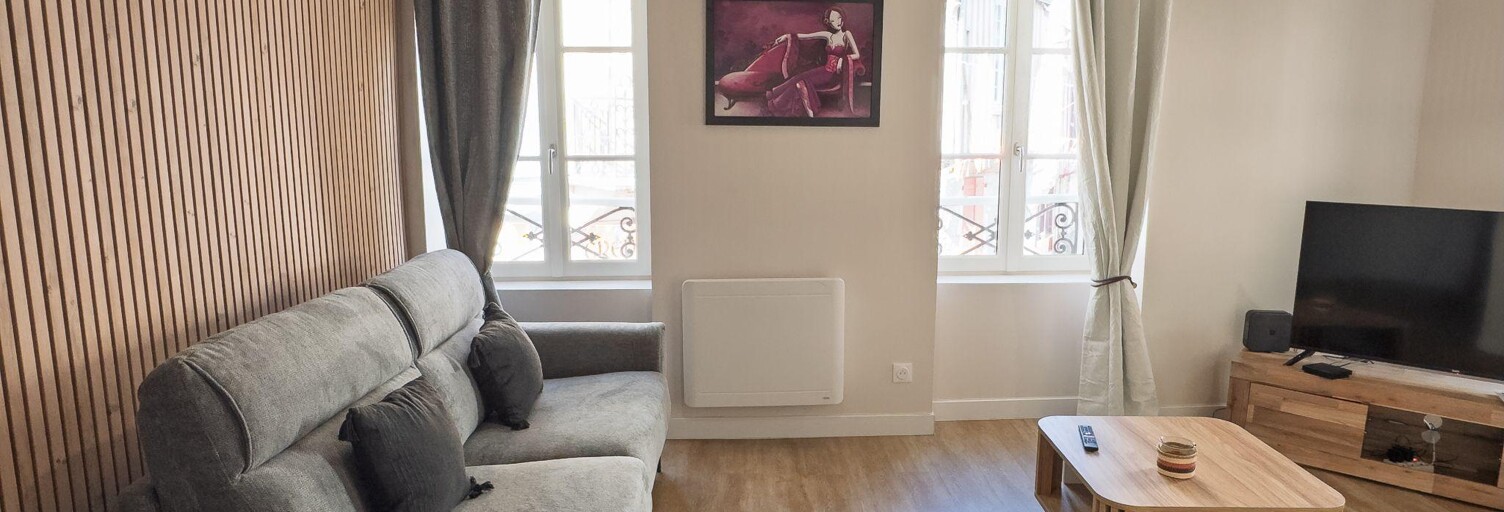 Immeuble  190 m² à vendre à Laval (53000)