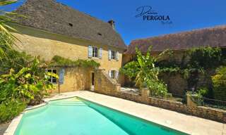 Maison 9 Pièces 218 m² à vendre à Valojoulx (24290)