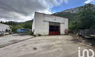 Garage  320 m² à vendre à Saint-Paul-de-Fenouillet (66220)