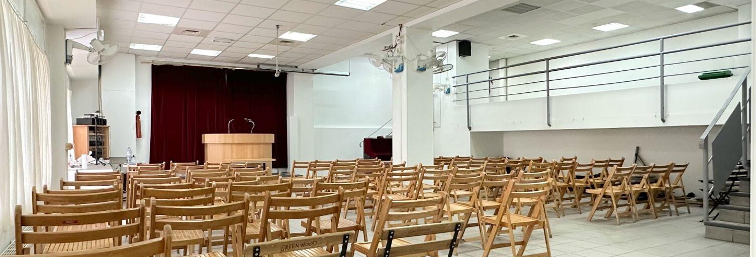 Commerce  243 m² à louer à Paris 20 (75020)