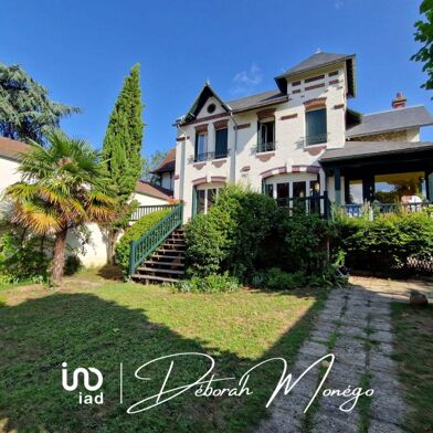 Maison 6 pièces 449000 €