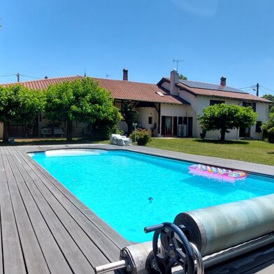 Maison 10 pièces 560000 €