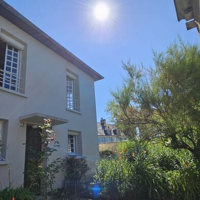 Maison 8 pièces 330000 €