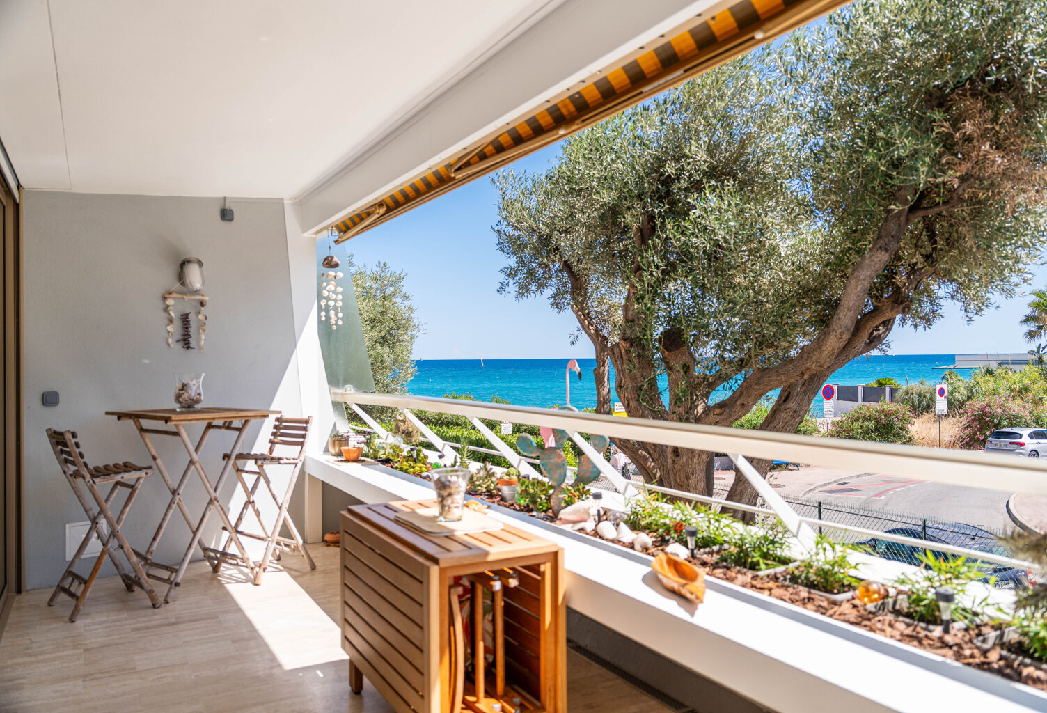 Pieds dans l'eau, Appartement 2 pièces à Villeneuve-Loubet p — photo 1