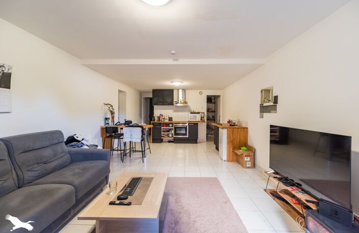 Maison de ville de 9 pièces principales — photo 2