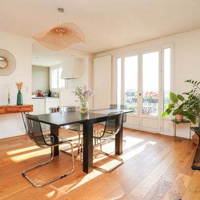 Appartement 4 pièces 333585 €