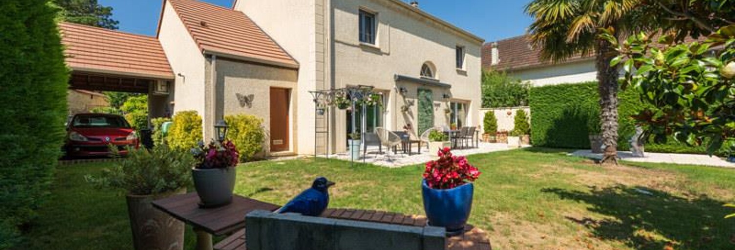 Maison 8 Pièces 206 m² à vendre à Pontoise (95300)