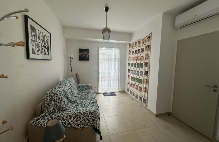 Appartement très lumineux  T3 climatisé  SH 75 M2  avec terr — photo 5