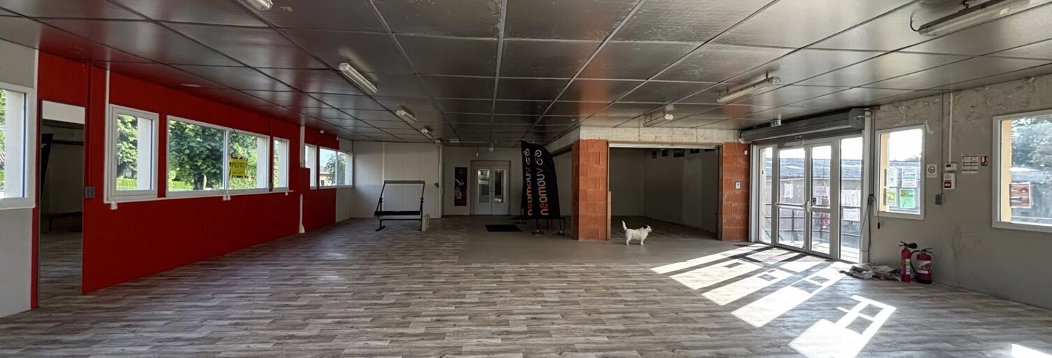 Commerce  2174 m² à vendre à Châlus (87230)