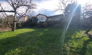 Terrain  703 m² à vendre à Curis-au-Mont-d'Or (69250)