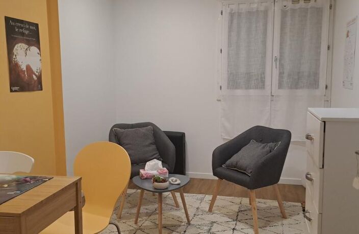 Bien Commercial À Vendre — photo 2