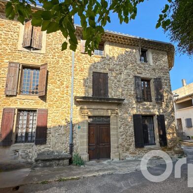 Maison 7 pièces 349900 €