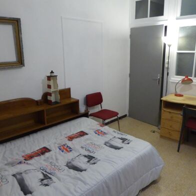 Appartement 1 pièces 415 €