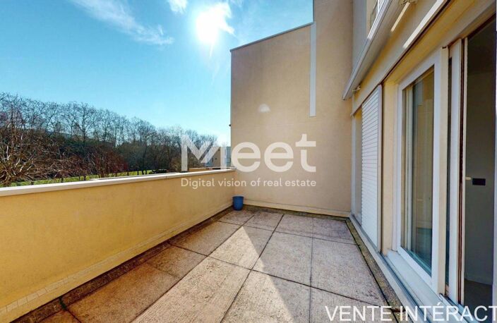 Duplex 3 chambres avec terrasse et box — photo 4
