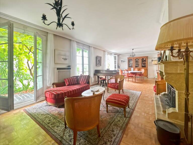 Maison À Vendre — photo 1