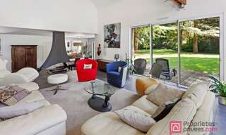 Maison 8 Pièces 230 m² à vendre à Sautron (44880)