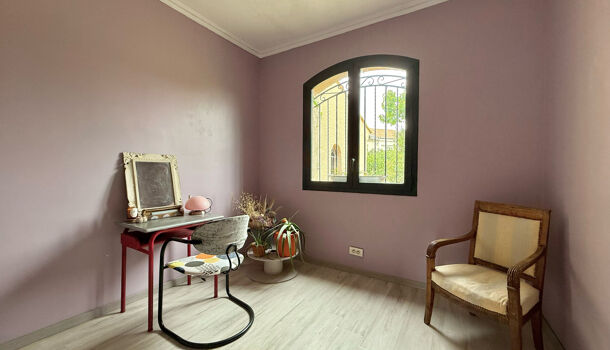 Villa / Maison 9 pièces  à vendre Saint-Brès 34670