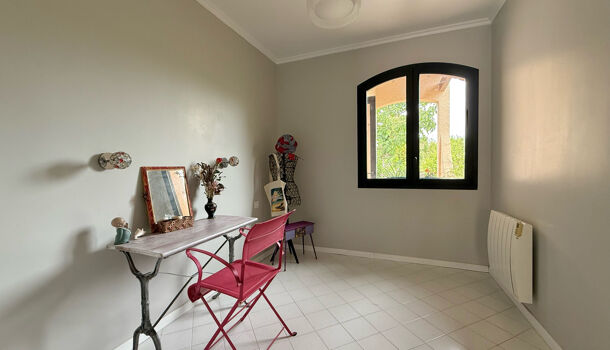 Villa / Maison 9 pièces  à vendre Saint-Brès 34670