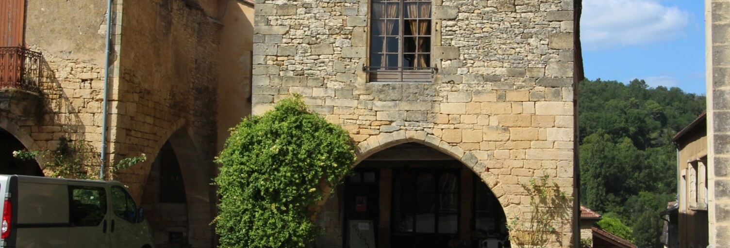 Maison 6 Pièces 227 m² à vendre à Villefranche-du-Périgord (24550)