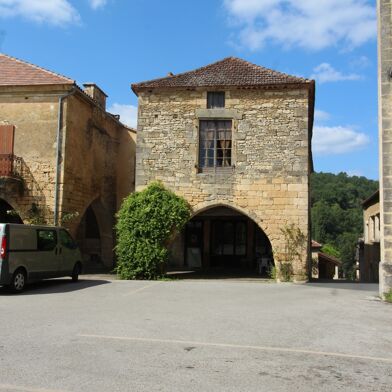 Maison 6 pièces 160000 €