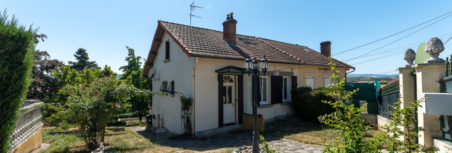 Maison 7 Pièces 189 m² à vendre à Auzat-la-Combelle (63570)