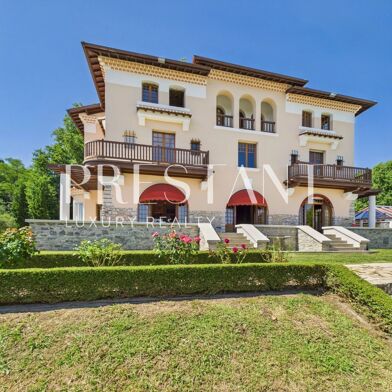 Maison 15 pièces 1995000 €