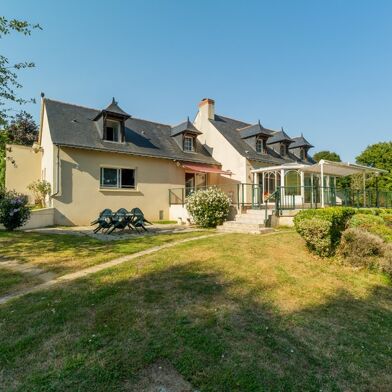 Maison 10 pièces 679200 €