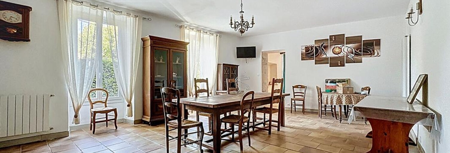 Maison 18 Pièces 418 m² à vendre à Nîmes (30000)