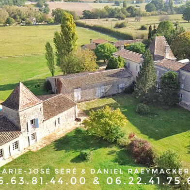 Maison 17 pièces 858000 €