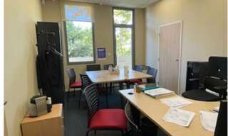 Commerce 5 Pièces 235 m² à louer à Marseille 12 (13012)