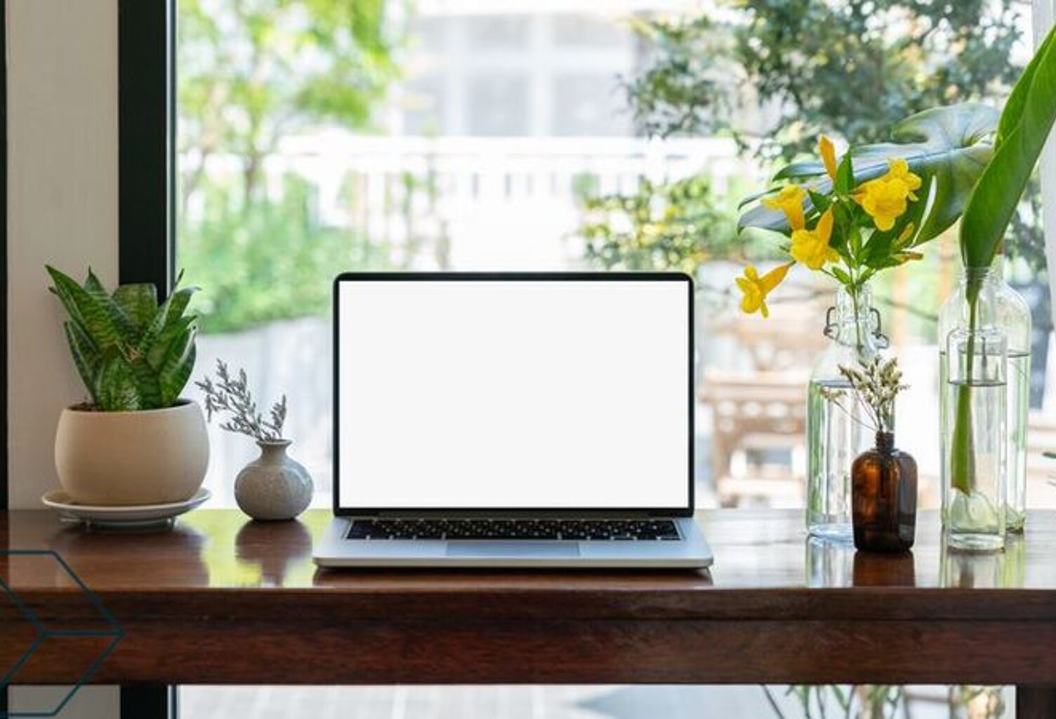 Bureau — photo 1