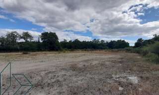 Commerce  800 m² à vendre à Auray (56400)