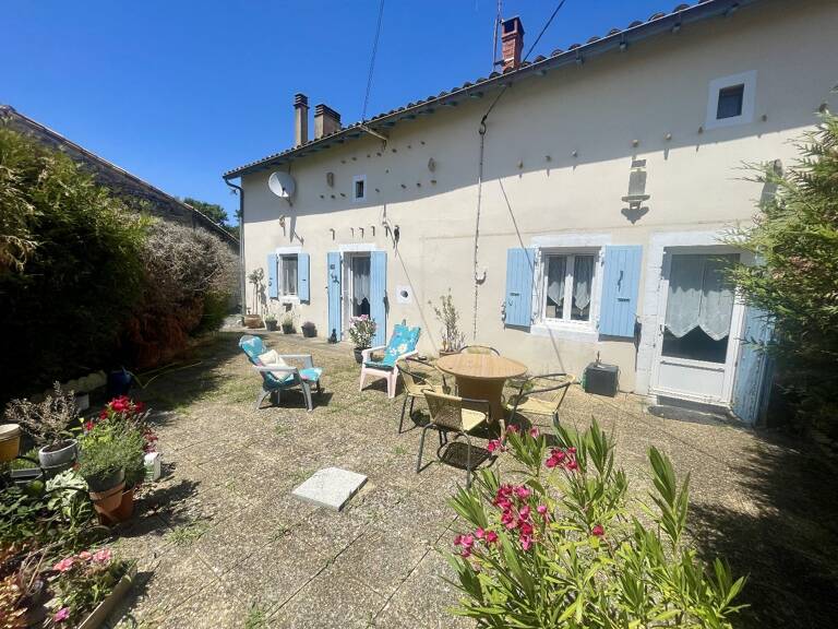 Maison — photo 1