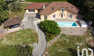 Maison 20 Pièces 450 m² à vendre à Gex (01170)