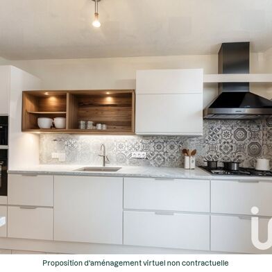 Appartement 4 pièces 270000 €