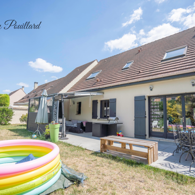 Maison 8 pièces 569000 €