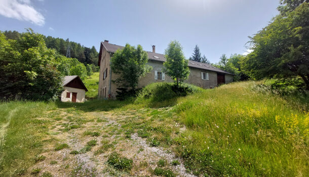 Villa / Maison 20 pièces  à vendre Enchastrayes 04400