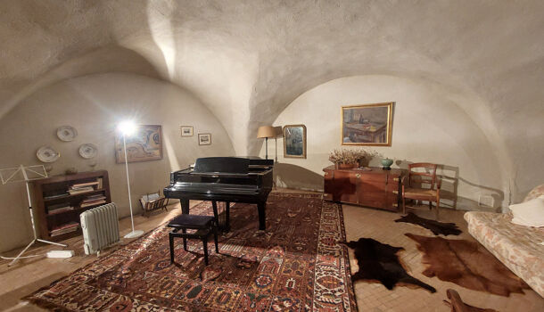 Villa / Maison 20 pièces  à vendre Enchastrayes 04400