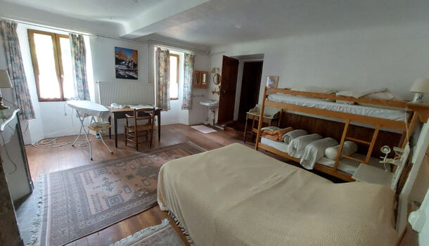 Villa / Maison 20 pièces  à vendre Enchastrayes 04400