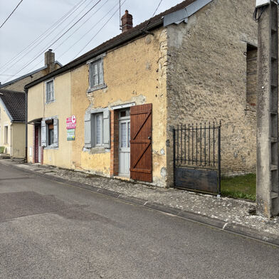 Maison 5 pièces 75000 €