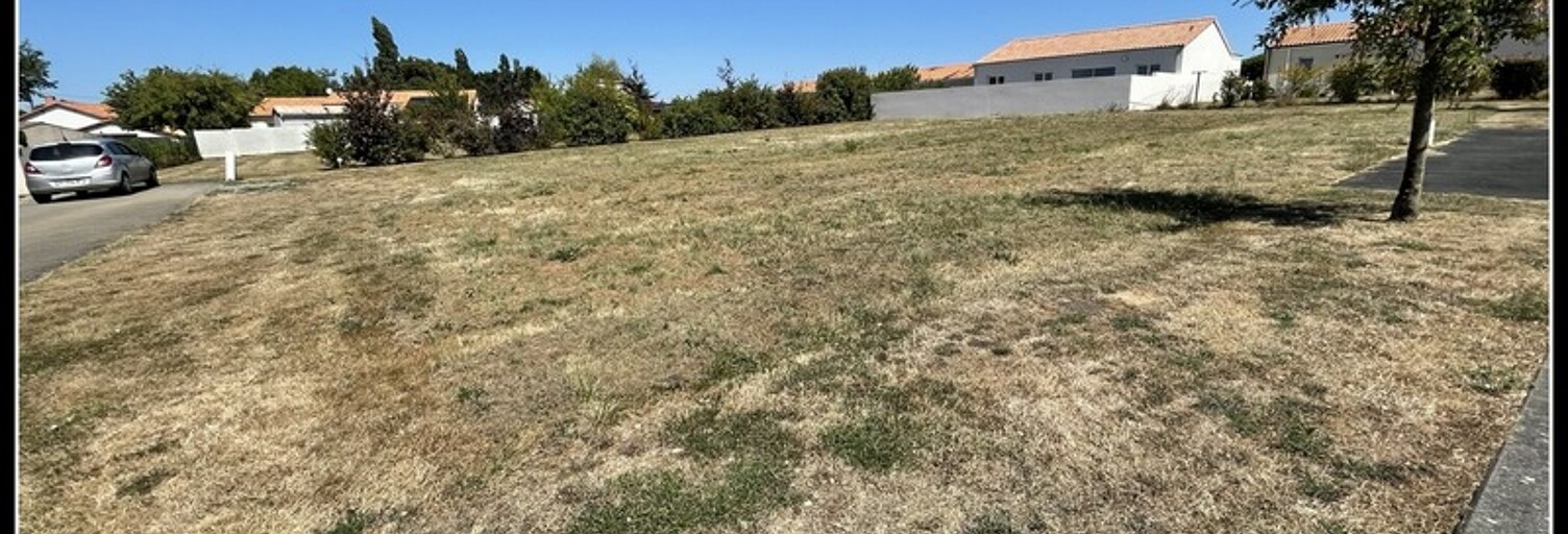 Terrain  869 m² à vendre à Beaulieu-sous-Parthenay (79420)