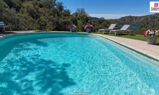 Maison 5 Pièces 113 m² à vendre à Esparron-de-Verdon (04800)