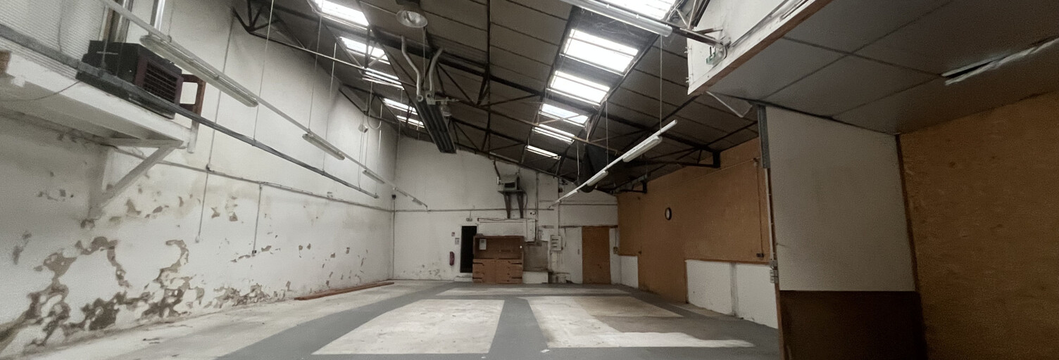 Commerce 9 Pièces 443 m² à louer à Tarare (69170)